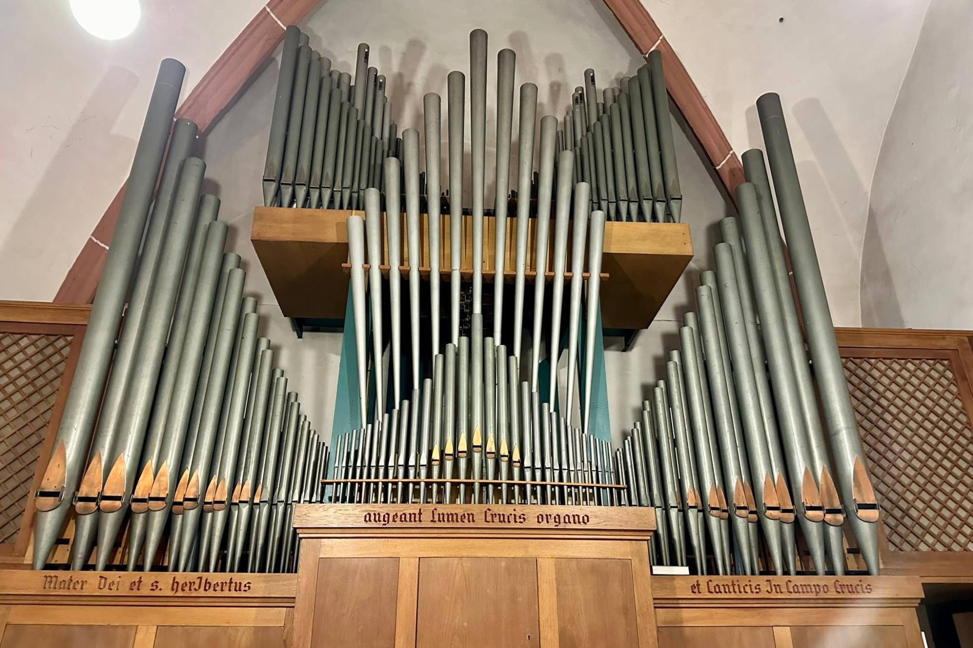 Orgel Kreuzau vor Renovierung